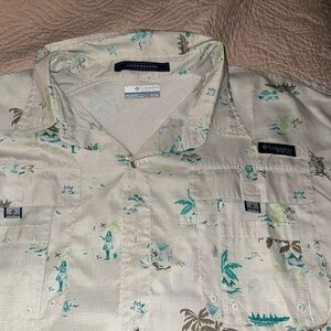 Columbia button up